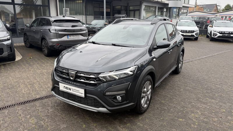 Fahrzeugabbildung Sandero Stepway Comfort TCe 90 Bild 1 von 13