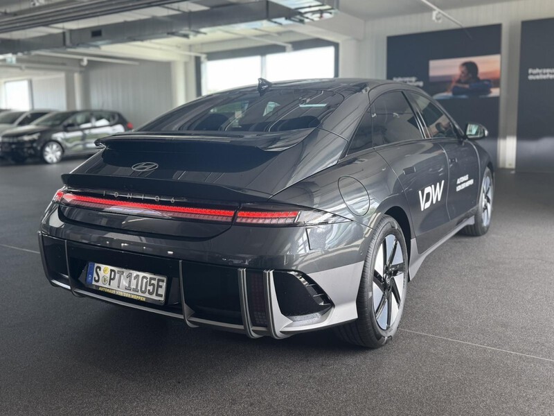 Hyundai Ioniq 6