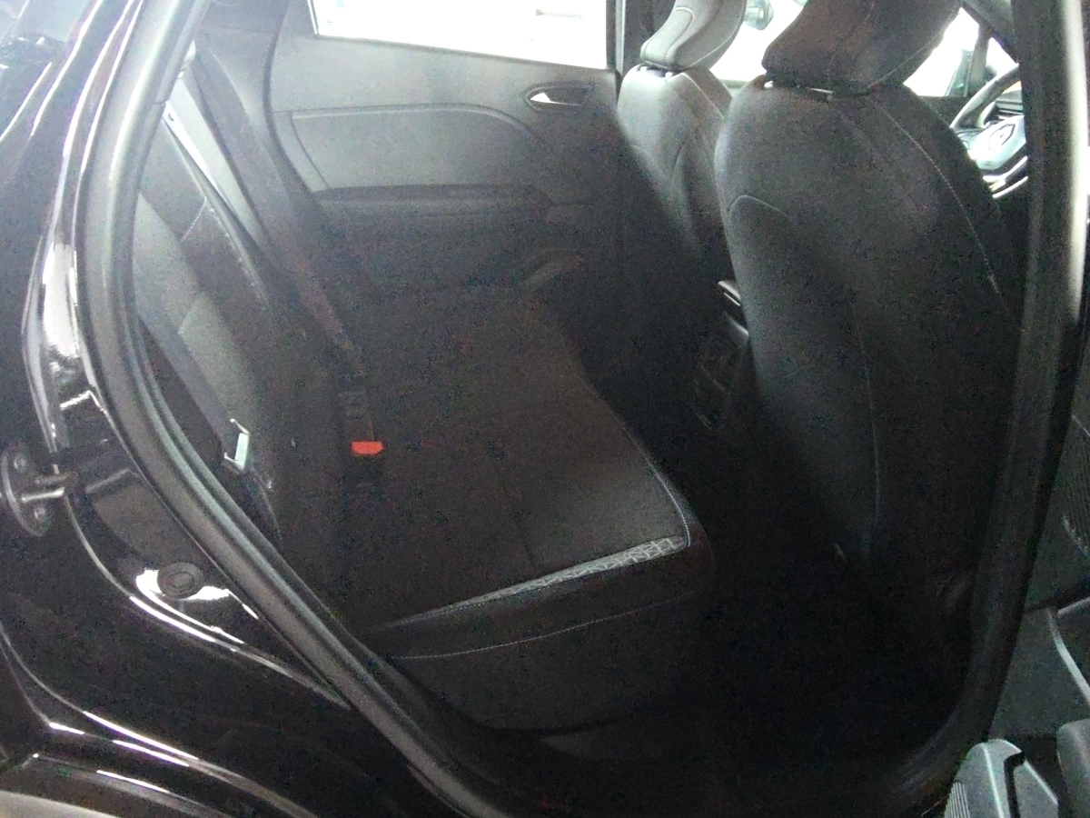Renault Captur – Bild 10