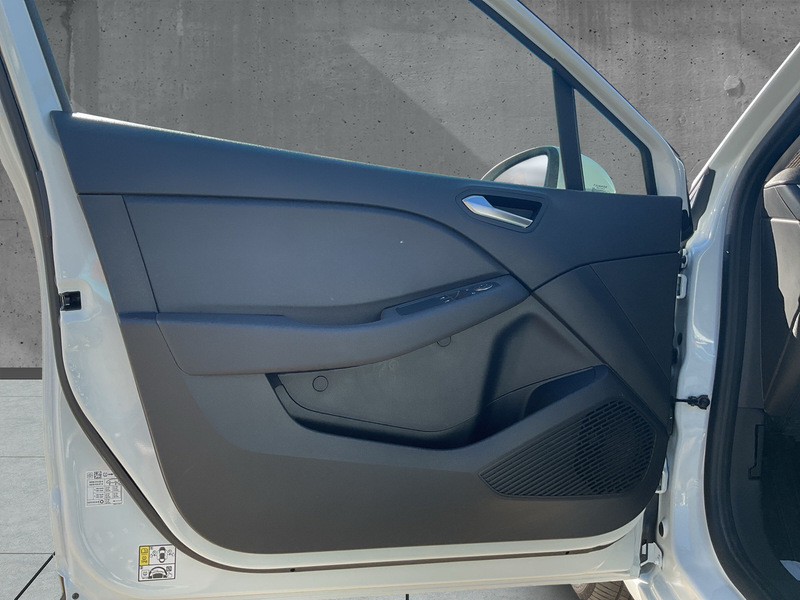 Fahrzeugabbildung Clio V Experience E-TECH 140 Bild 8 von 13