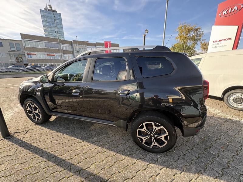 Fahrzeugabbildung Duster II 1.6 SCe 115 LPG Comfort 2WD Bild 7 von 18