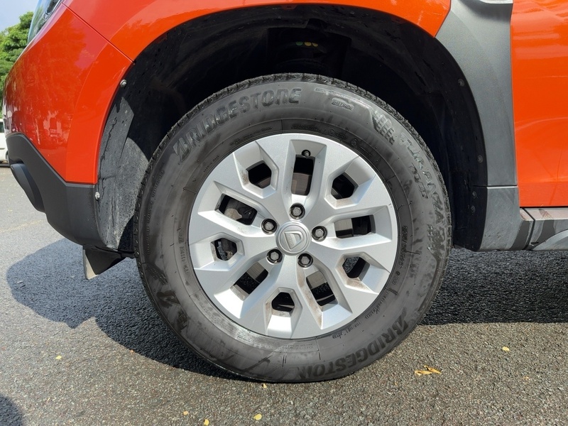 Fahrzeugabbildung Duster Autogas-Umbau Bild 7 von 15