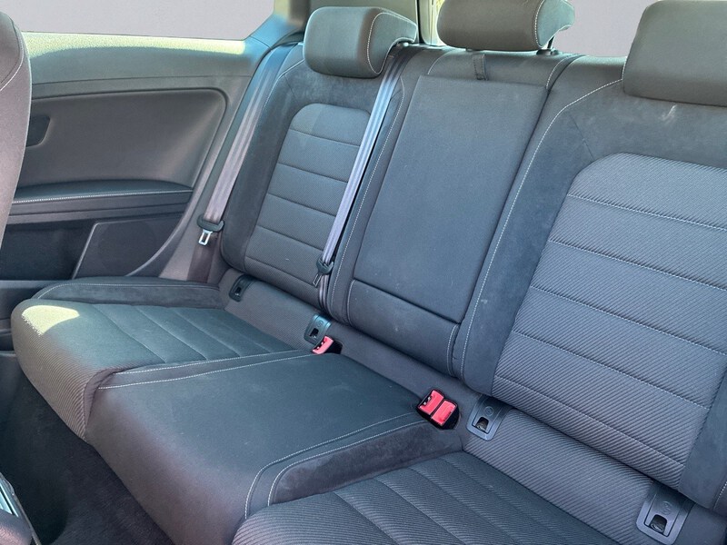 Volkswagen Golf VII