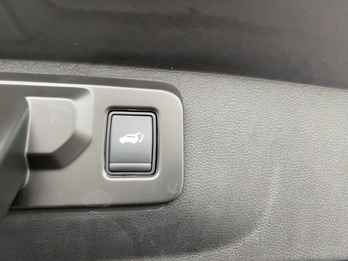 Renault Rafale – Bild 14
