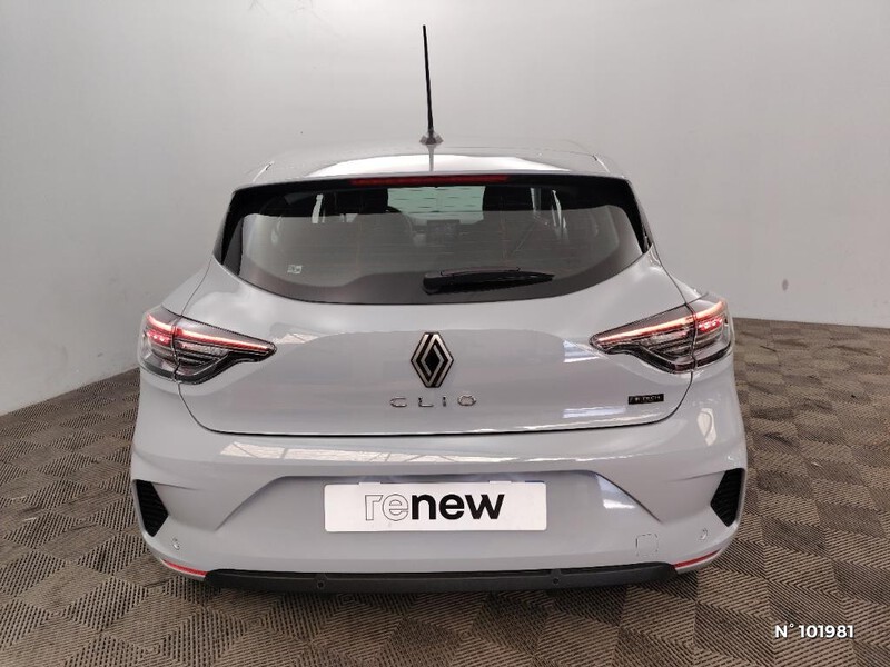 Renault Clio V