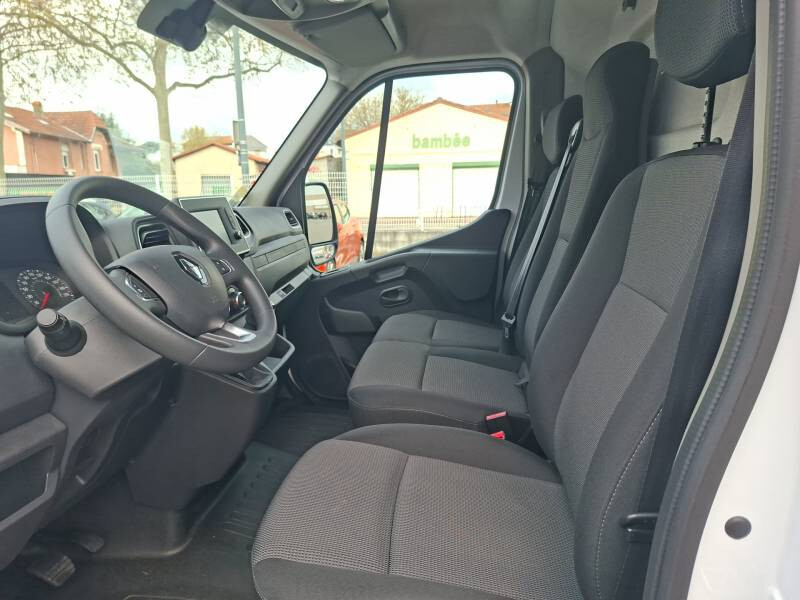 Renault Master III