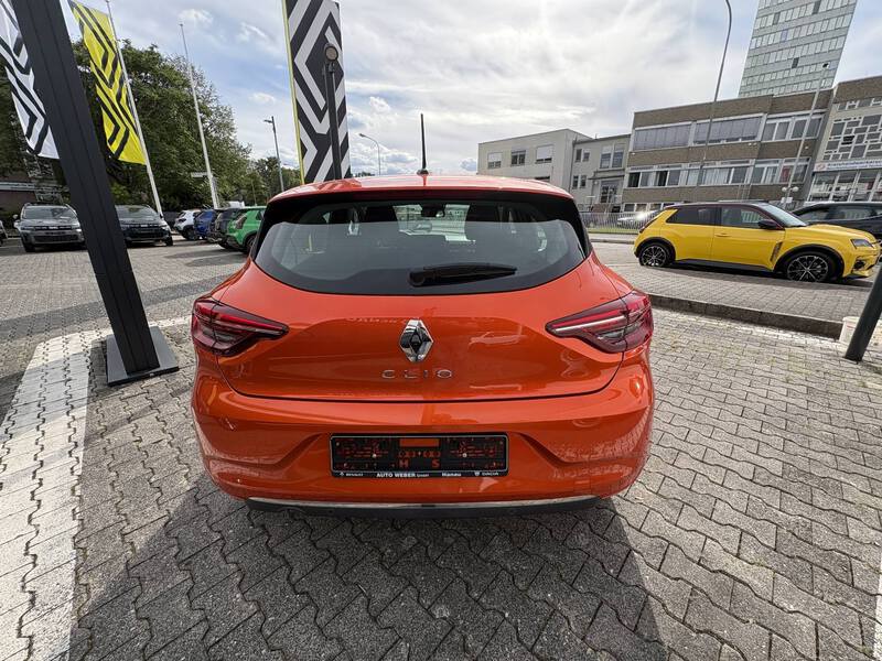 Fahrzeugabbildung Clio V 1.0 TCe 90 Intens Bild 5 von 18
