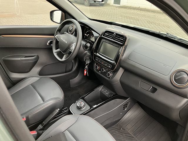 Dacia Spring – Bild 11