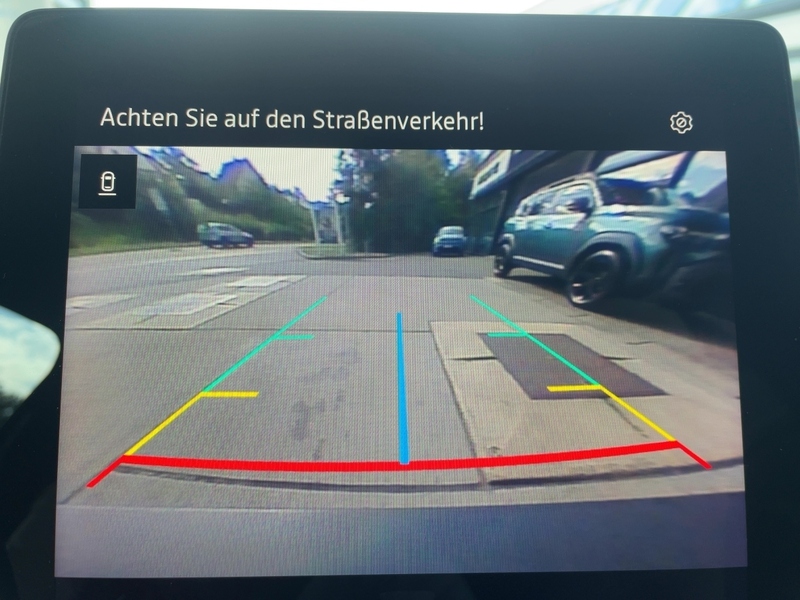 Fahrzeugabbildung Symbioz 1.6 E-TECH Full Hybrid 145 Techno Bild 9 von 11