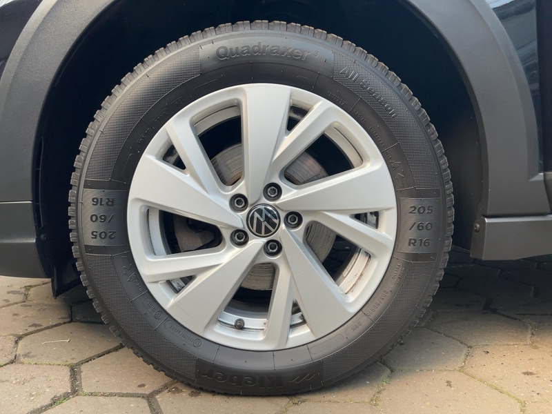 VW Taigo