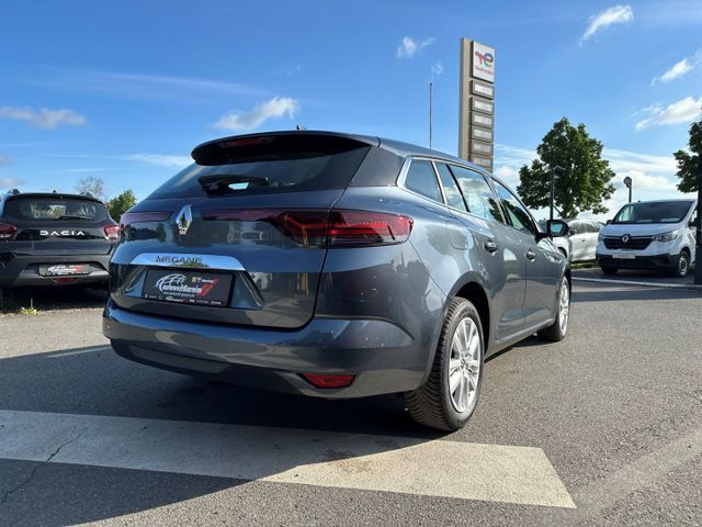 Renault Megane – Bild 3
