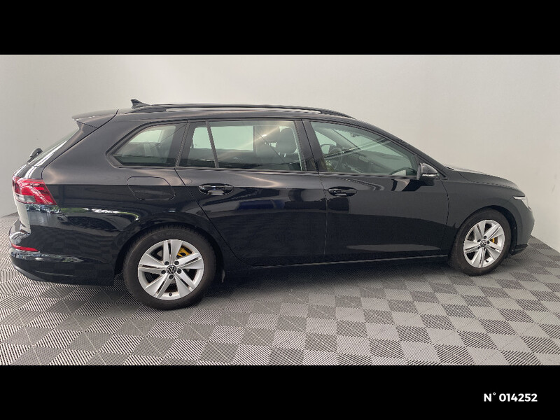 Volkswagen Golf SW