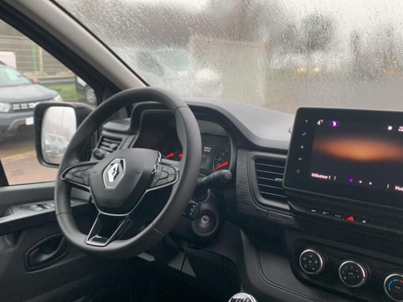 Renault Trafic Combi