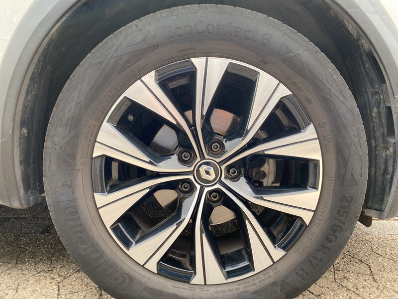 Fahrzeugabbildung Captur Navi Bild 20 von 20