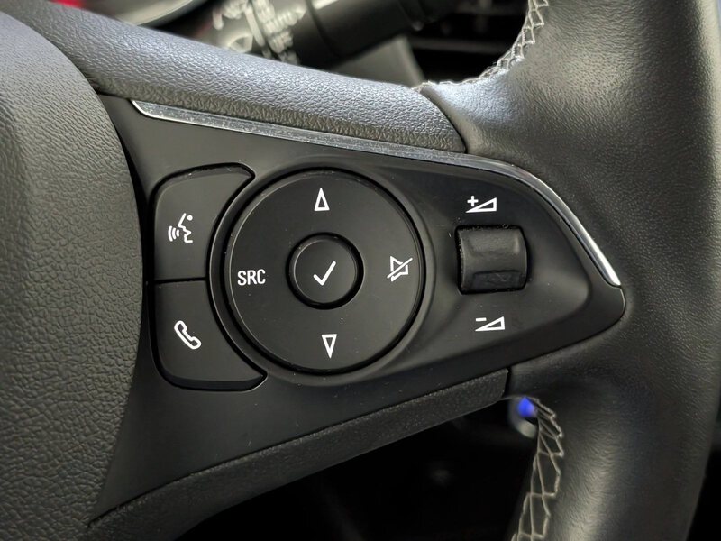 Fahrzeugabbildung Crossland 1.2 Turbo Elegance LED Navi Bild 27 von 32
