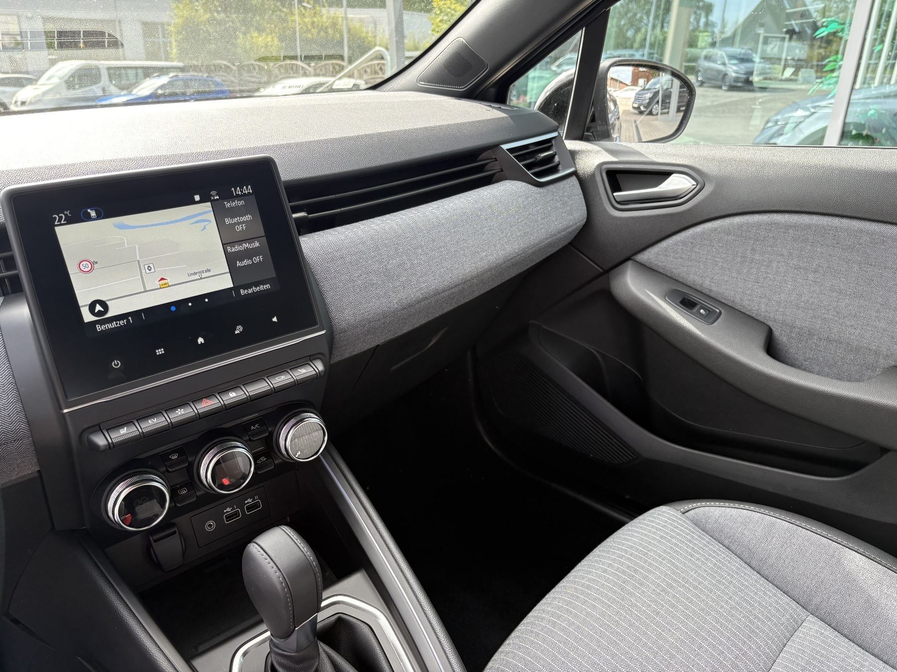 Renault Clio – Bild 5