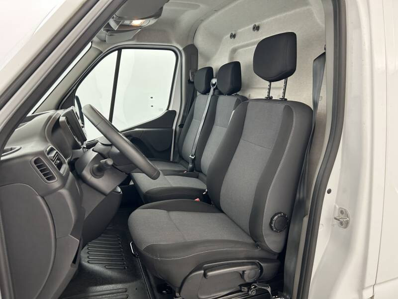 Renault Master III