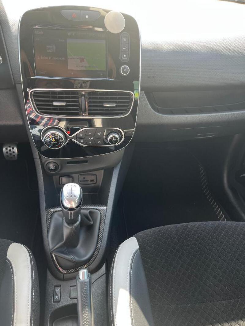 Fahrzeugabbildung Clio Bose Edition TCE90 Energy Bild 17 von 22