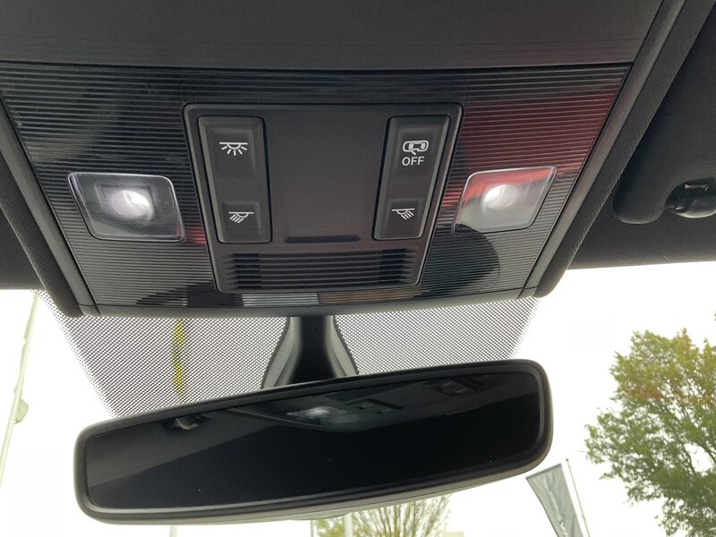 Fahrzeugabbildung Polo *DSG* Navi* 200PS Bild 20 von 21