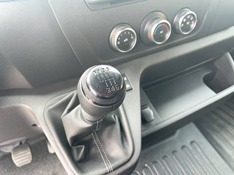 Renault Master III
