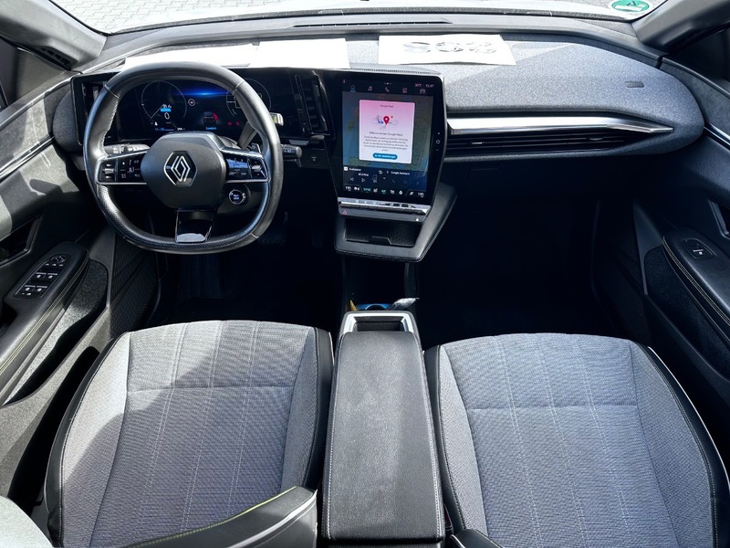 Fahrzeugabbildung Megane E-TECH Techno 220 Bild 12 von 20