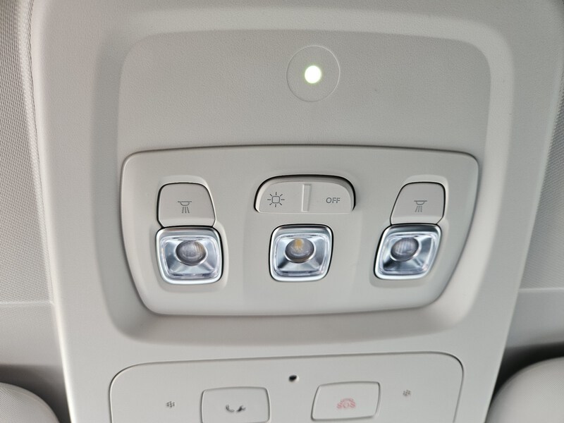 Fahrzeugabbildung Citan ABS Fahrerairbag Seitenairbag Bild 22 von 27