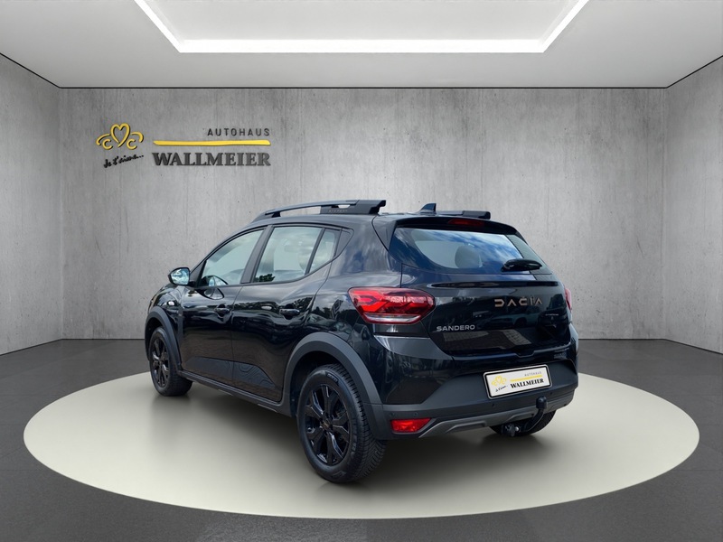 Fahrzeugabbildung Sandero III Stepway Extreme 1.0 TCe 90 Automatik Bild 7 von 15