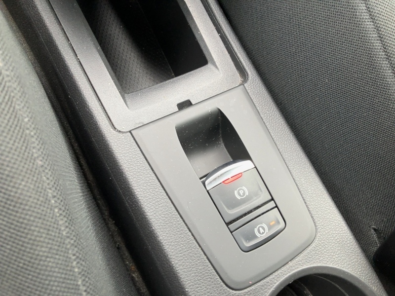 Fahrzeugabbildung Zoe Z.E.50 Entry TEMPOMAT KLIMA Bild 17 von 19