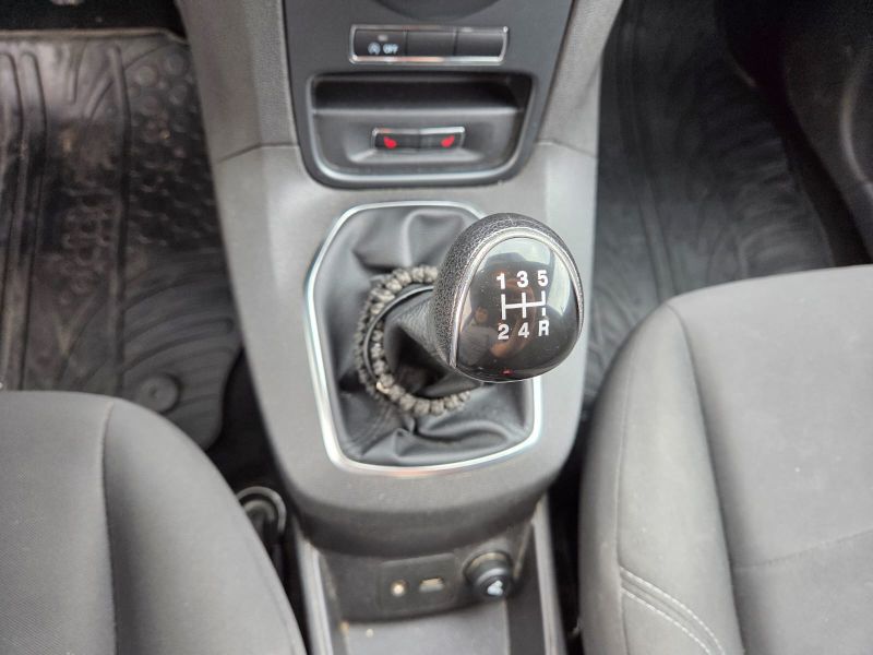 FORD Fiesta 2014 — imagine 50