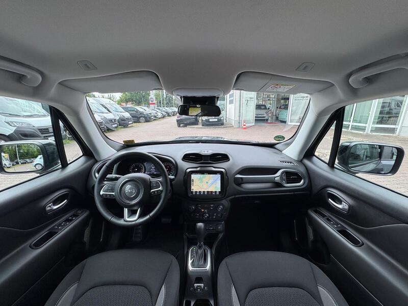 Fahrzeugabbildung Renegade CARPLAY*ACC*SHZ Bild 7 von 17