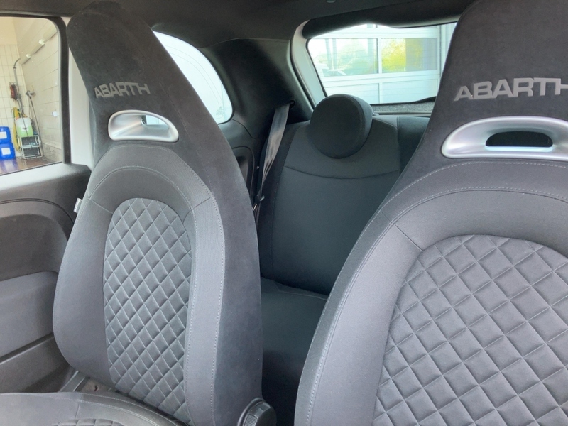 Abarth 595