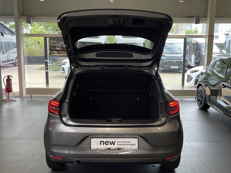 Fahrzeugabbildung Clio EVOLUTION TCe 90 PS X-tronic Bild 24 von 49