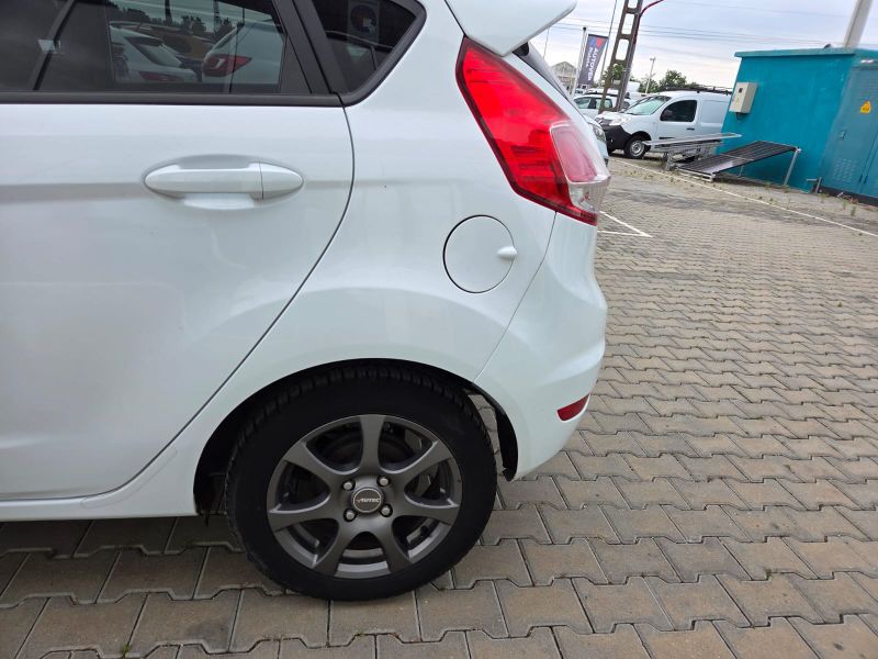 FORD Fiesta 2014 — imagine 41