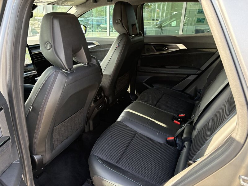 Fahrzeugabbildung Austral TCe 160 Techno Esprit Alpine Bild 10 von 11