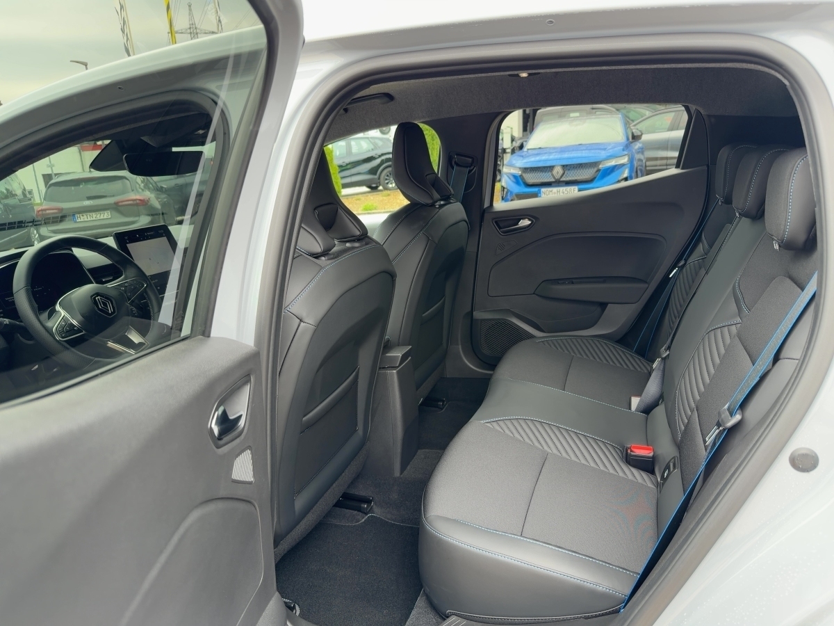 Renault Clio – Bild 8