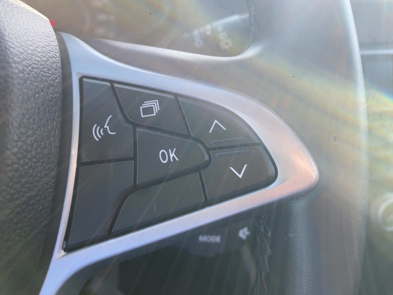 Fahrzeugabbildung Sandero Stepway Expression TCe 100 ECO-G Bild 16 von 19