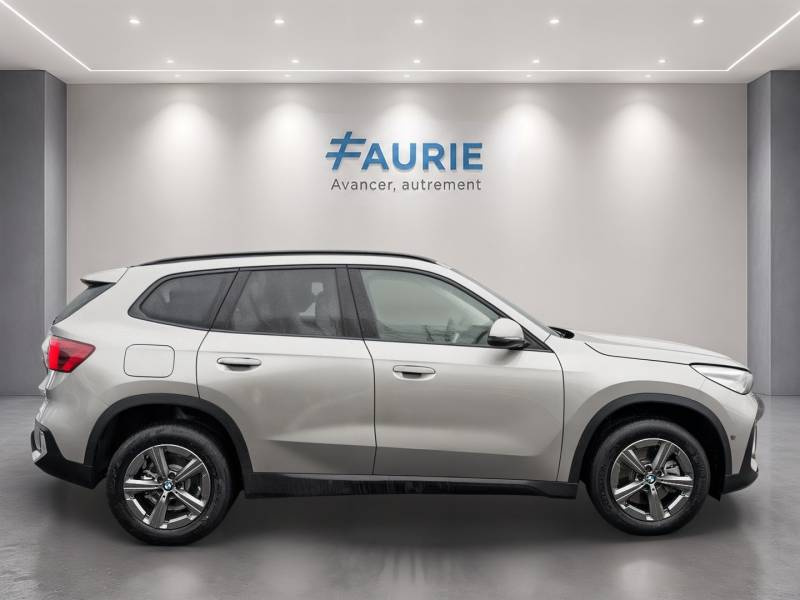 BMW X1 U11