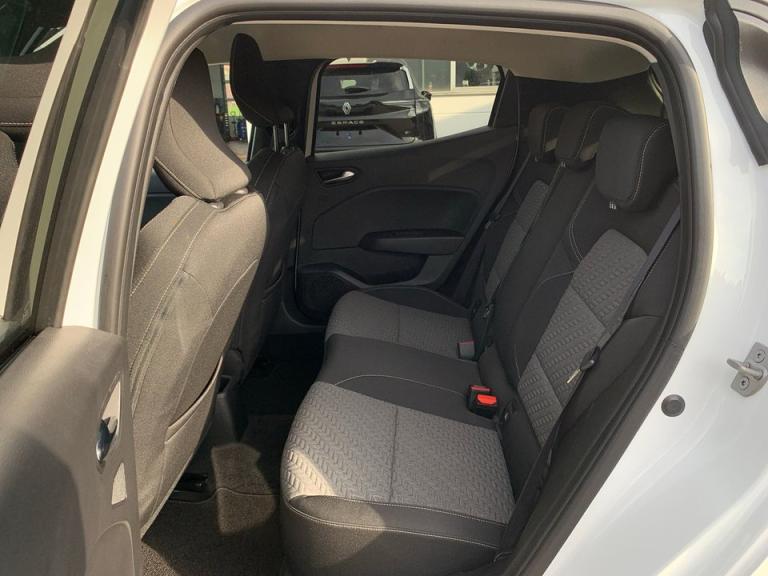 Renault Clio – Bild 11