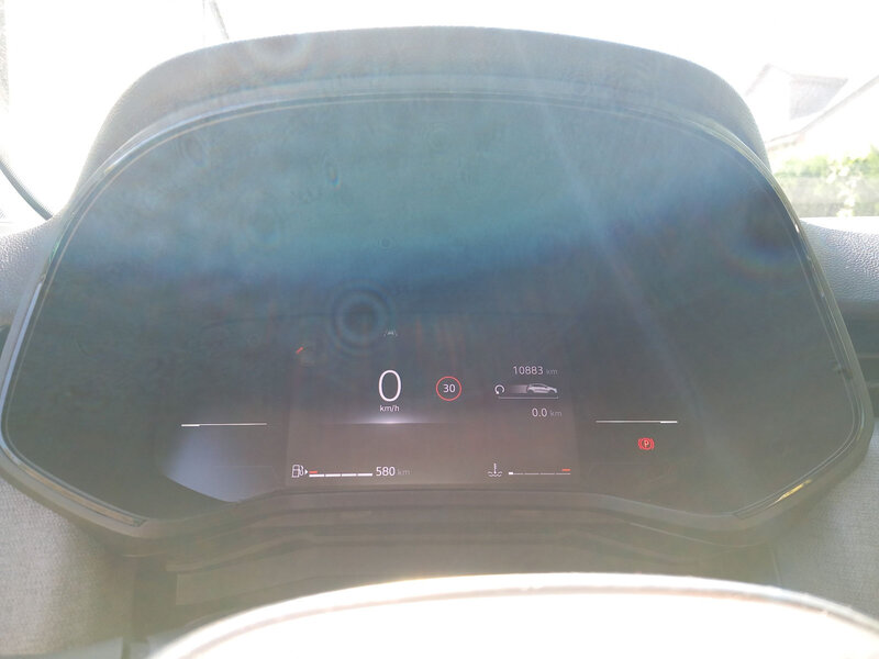 Fahrzeugabbildung Clio Evolution TCe 90 Bild 6 von 10