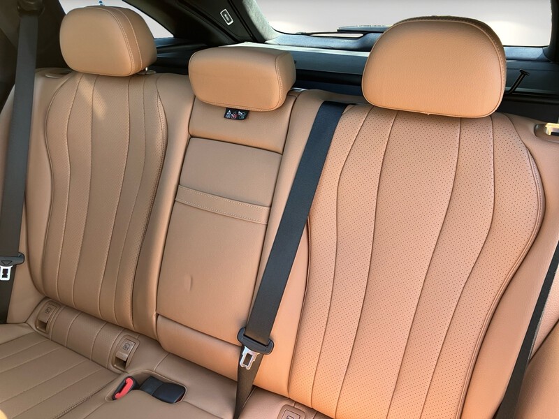 Mercedes-Benz E 220