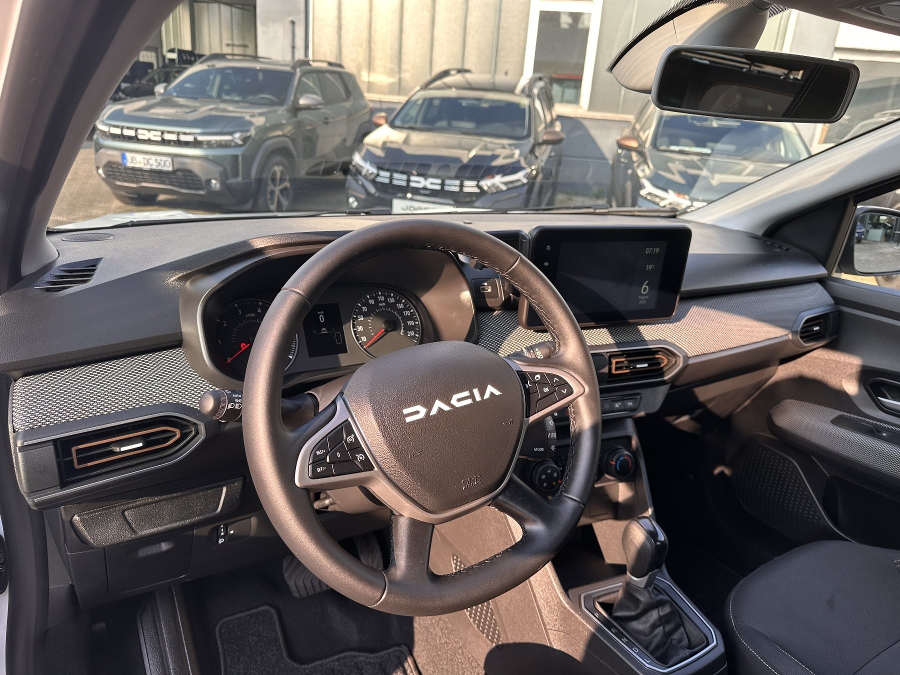 Dacia Sandero – Bild 5