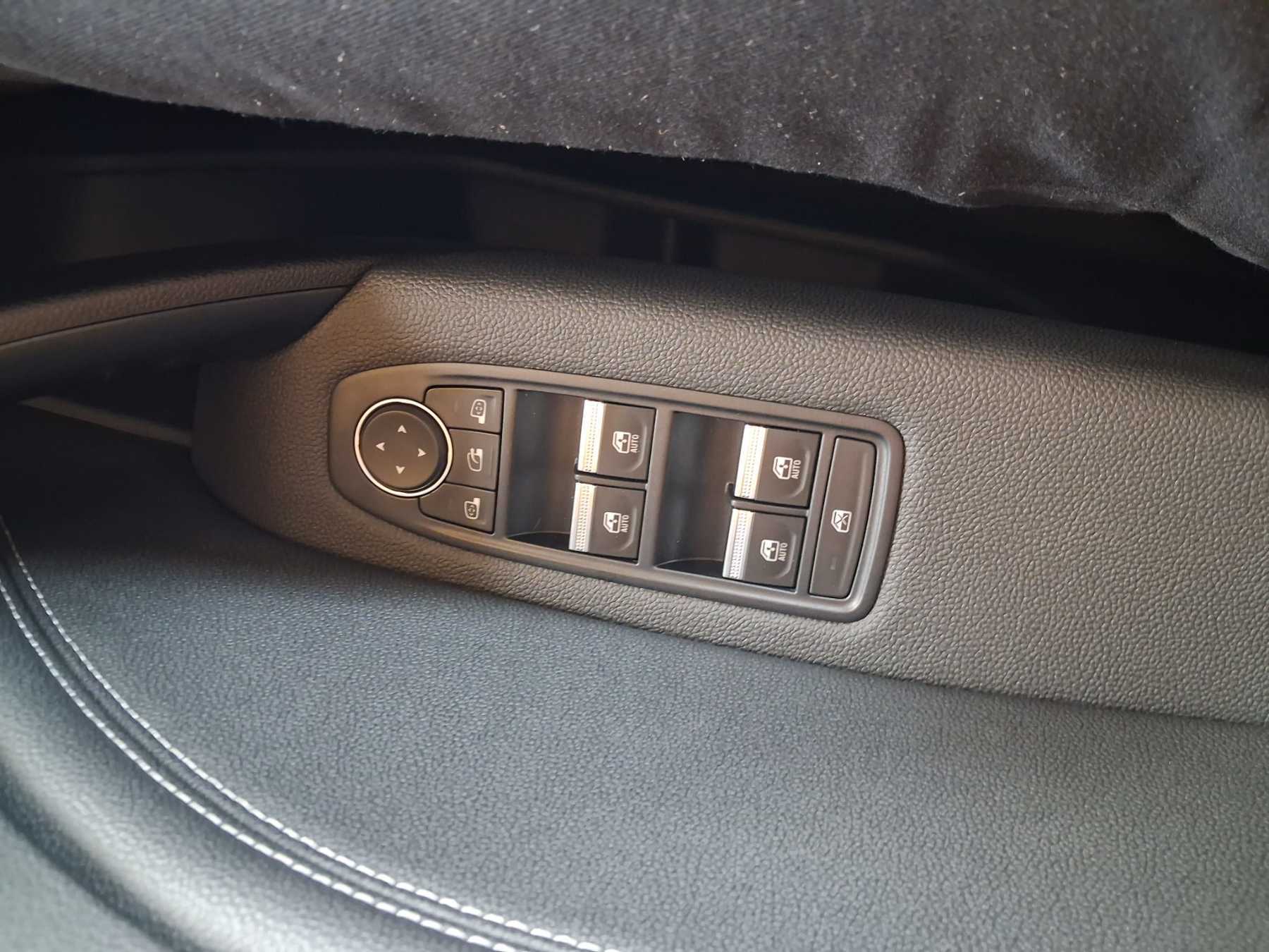 Renault Captur – Bild 9