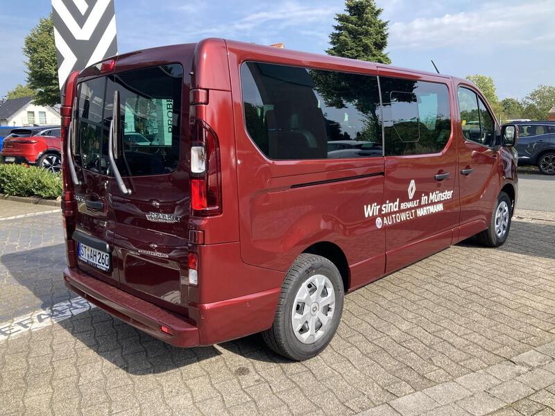 Fahrzeugabbildung Trafic Pkw Grand Entry Blue dCi 150 Bild 5 von 23