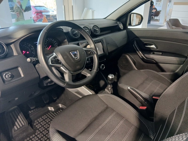 Fahrzeugabbildung Duster ABS Fahrerairbag ESP Bild 24 von 50