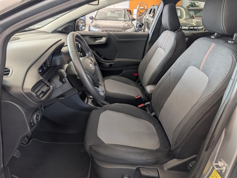 Fahrzeugabbildung Puma 1.0 EcoBoost MHEV Titanium X Massage B&O Bild 8 von 49