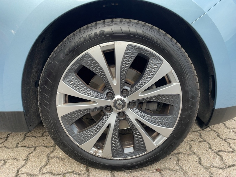 Fahrzeugabbildung Scenic 1.5 dCi 110 Intens Bild 6 von 15