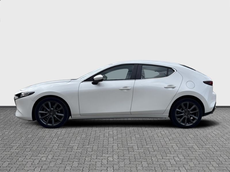 MAZDA Mazda3 2021 — imagine 4