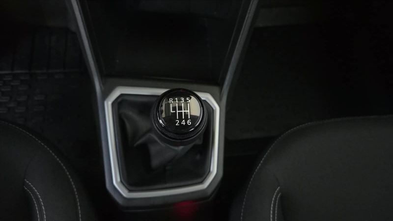 DACIA Logan 2024 — imagine 65