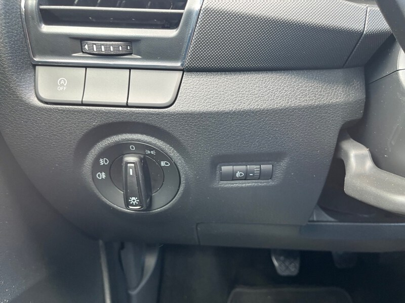 Fahrzeugabbildung Fabia 1.0 TSi Ambition Bild 13 von 14