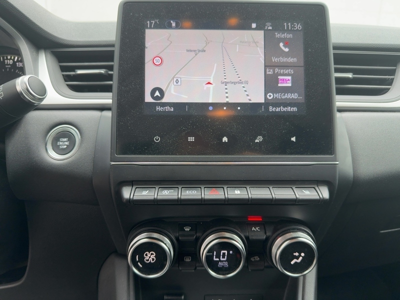Fahrzeugabbildung Captur Automatik Bild 11 von 16